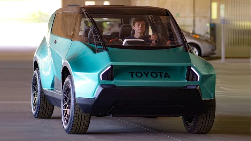 Toyota uBox 