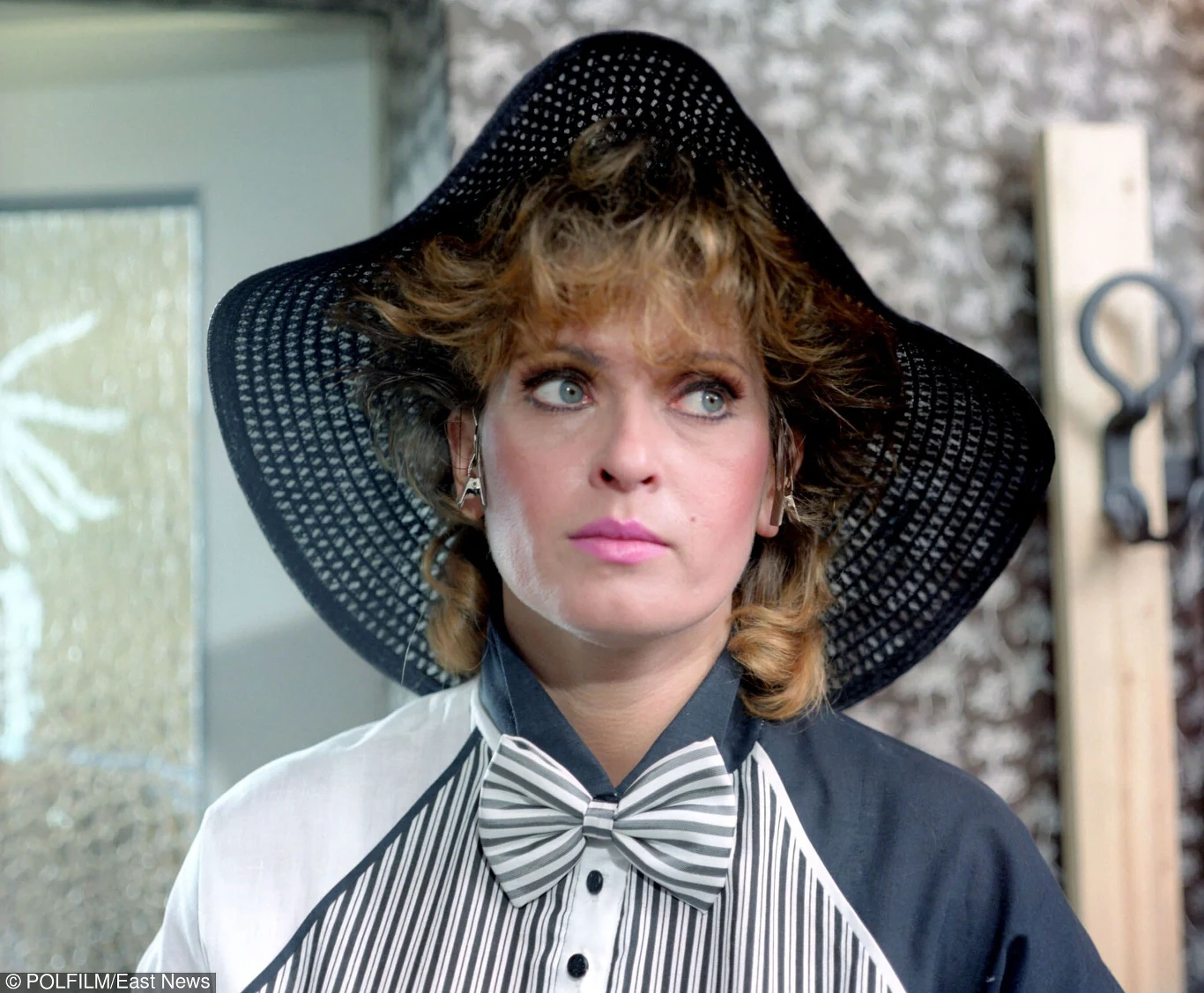 Ewa Kasprzyk w filmie "Kogel Mogel" Ewa Kasprzyk w filmie "Kogel Mogel"