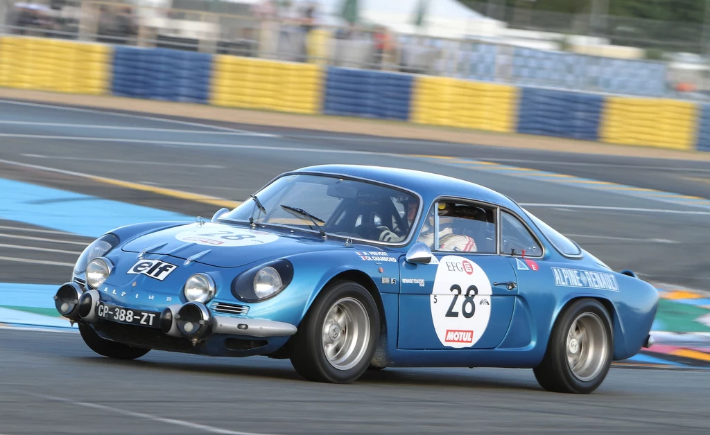 Alpine A110