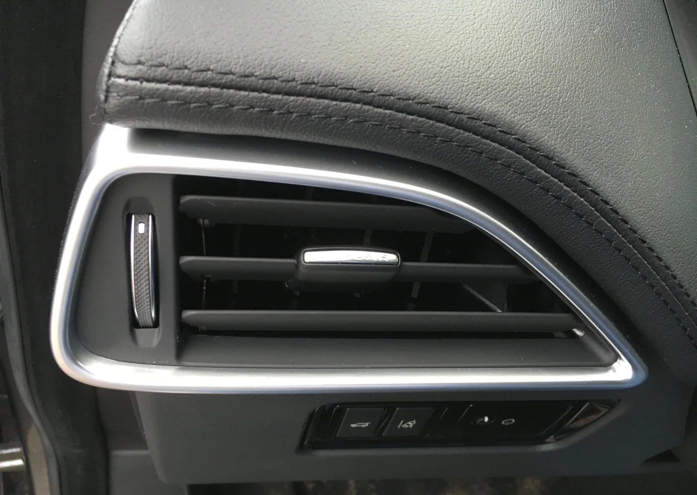 Jaguar F-Pace Jaguar F-Pace