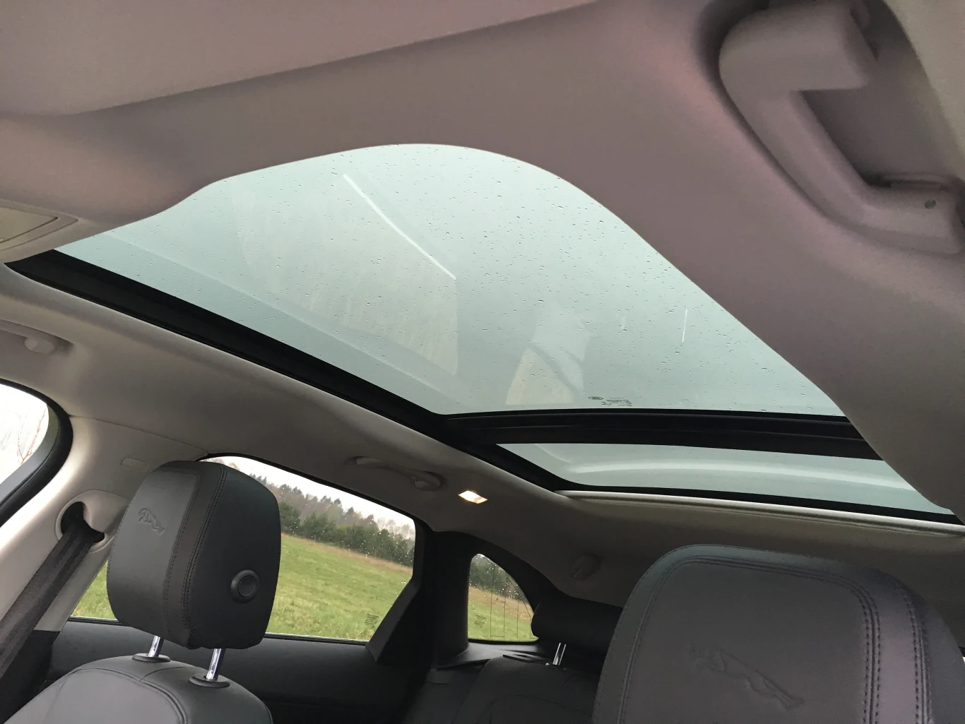 Jaguar F-Pace Jaguar F-Pace