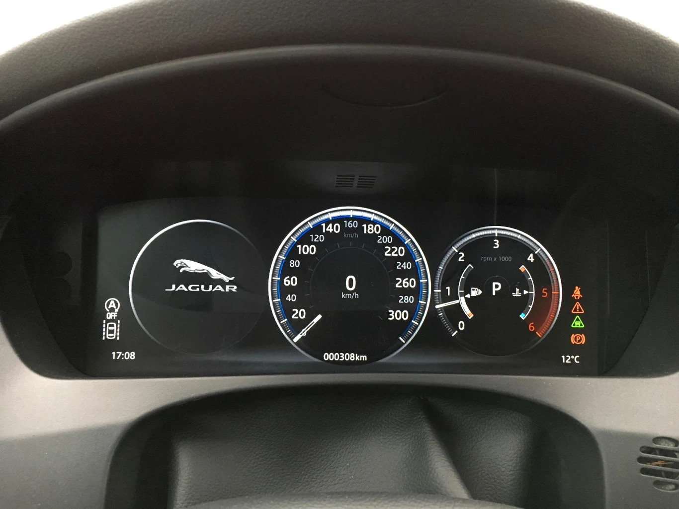 Jaguar F-Pace Jaguar F-Pace