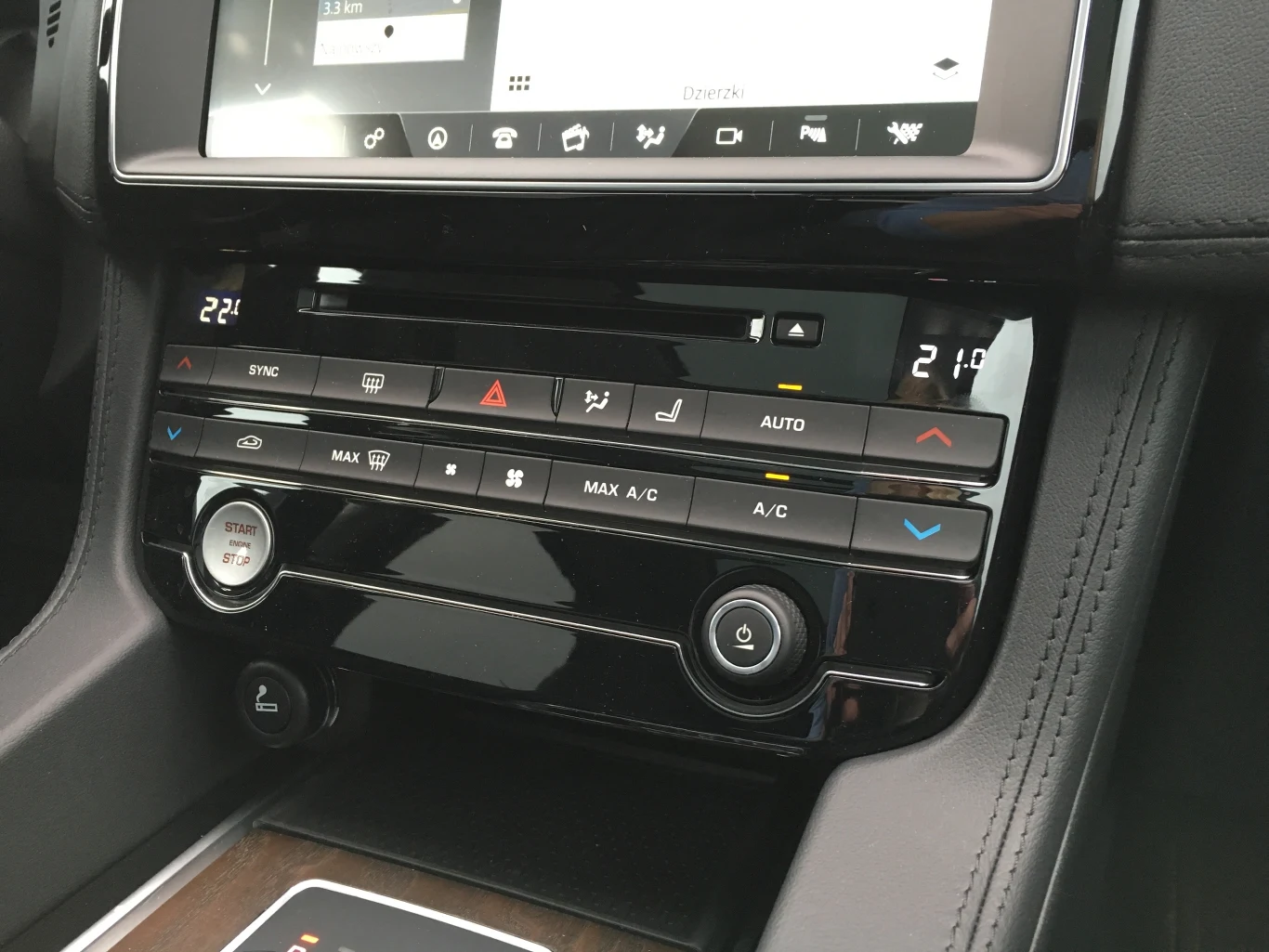Jaguar F-Pace Jaguar F-Pace