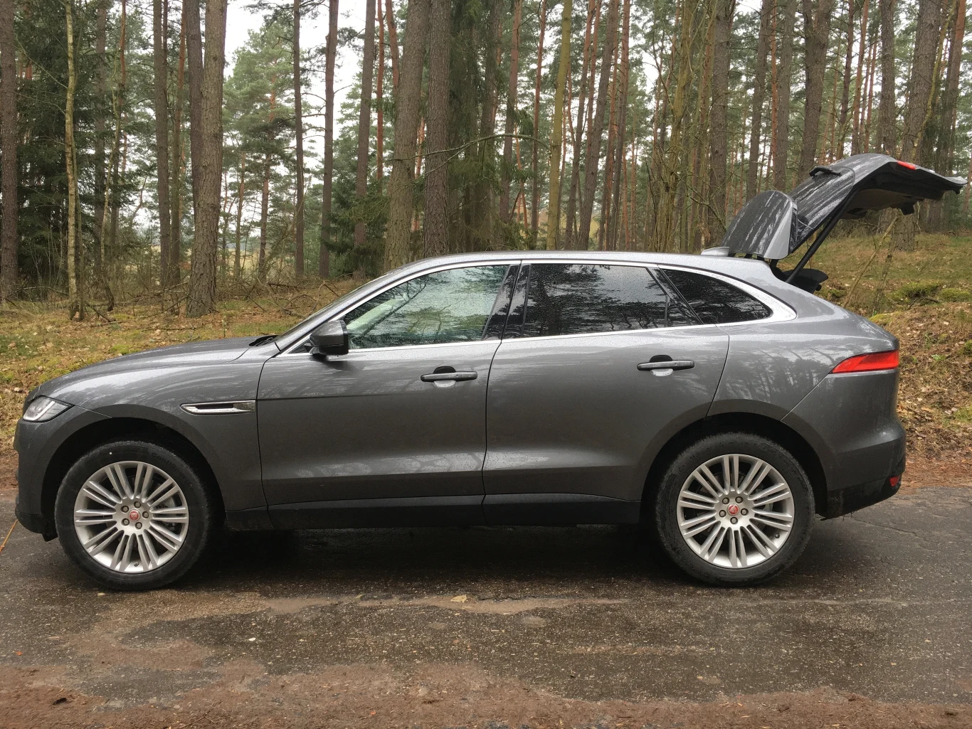 Jaguar F-Pace Jaguar F-Pace