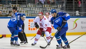 Marcin Kolusz w otoczeniu Włochów przed rokiem na MŚ w Krakowie