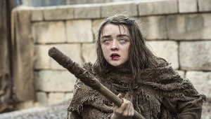 Na uboczu innych wątków Arya (Maisie Williams) będzie doskonaliła sztukę skrytobójstwa, ale tym razem bez wzroku...