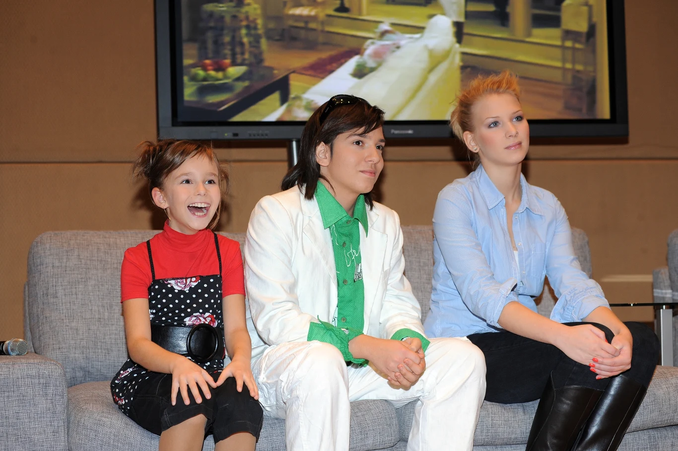 MAria z serialowym rodzeństwem MAria z serialowym rodzeństwem