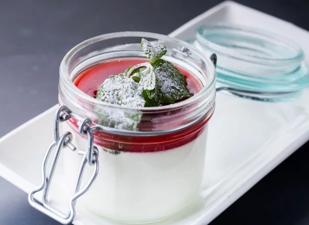 Panna cotta na majówkę? Ten pyszny deser kochają wszyscy!