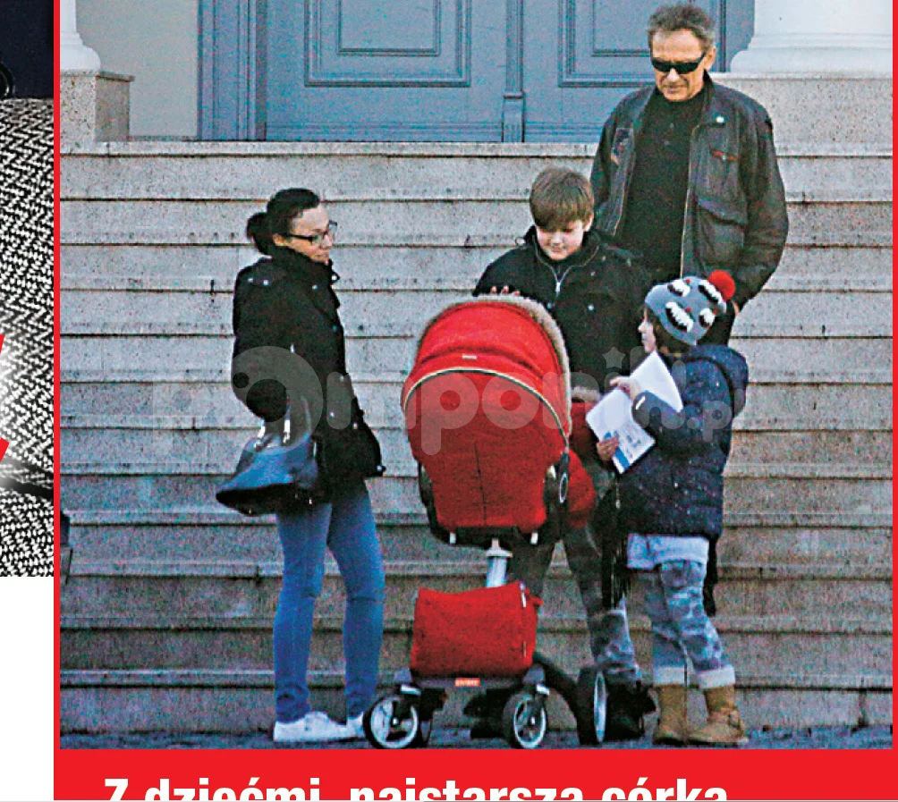 Jacek z dziećmi i wnukiem Jacek z dziećmi i wnukiem