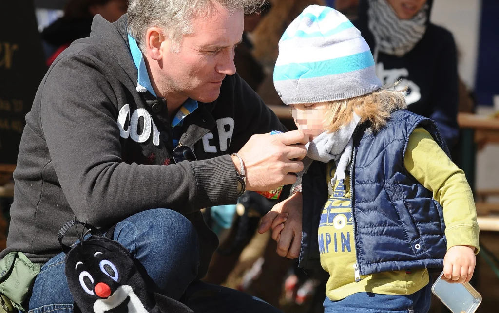 Jarosław Kret z synkiem, 2012 rok