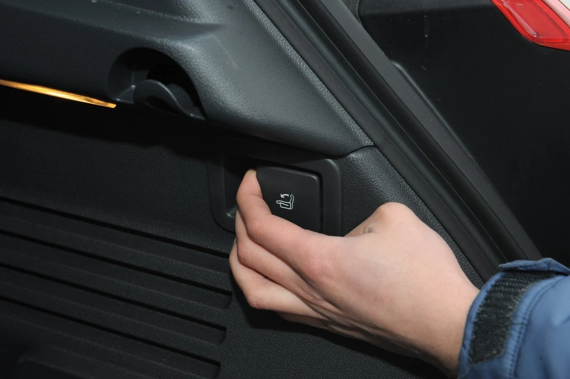 Peugeot 3008 (2009-)