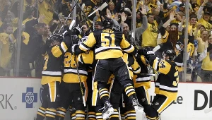 Hokeiści Pittsburgh Penguins znów mogli cieszyć się z wygranej