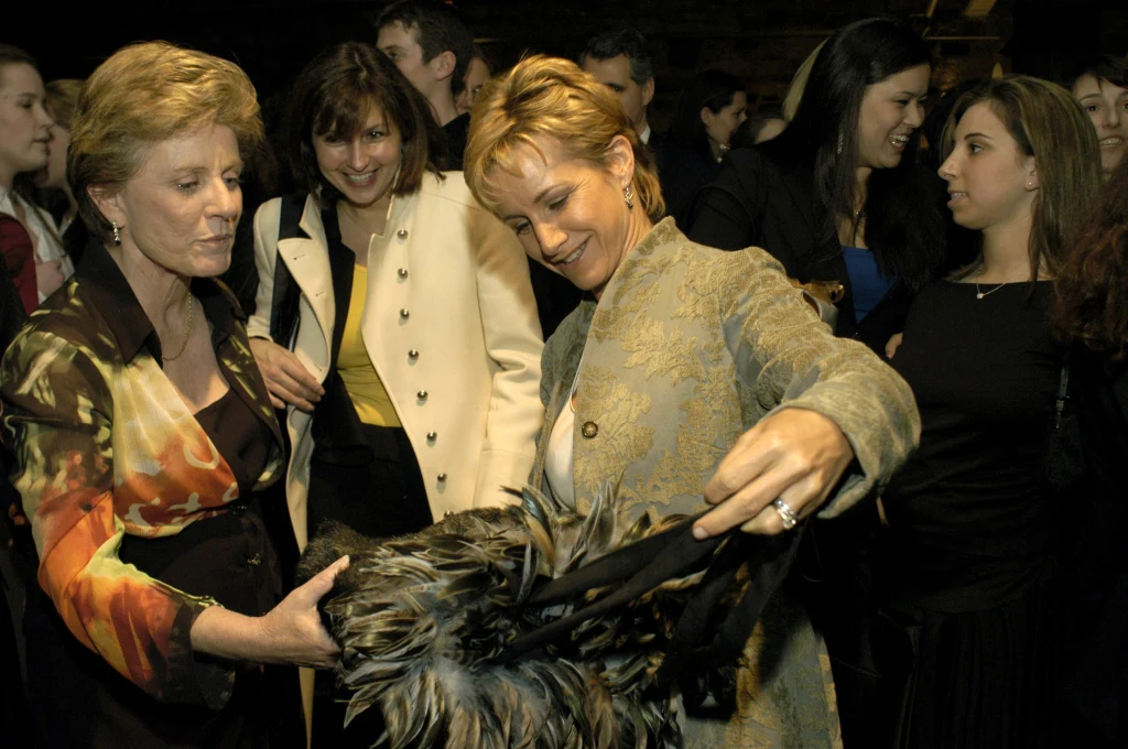 Gabrielle Carteris, 2004 rok