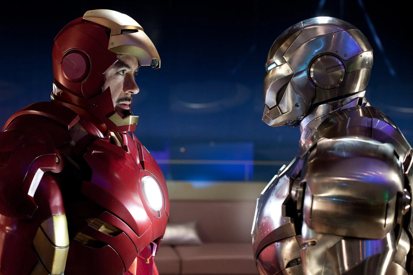 Iron Man i War Machine w filmie "Iron Man 2" Iron Man i War Machine w filmie "Iron Man 2"