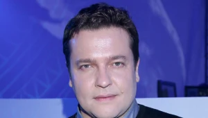 Czuję, jakbym miał w sobie tego drugiego człowieka - mówi o serialowym bohaterze z "Na Wspólnej" Robert Kudelski