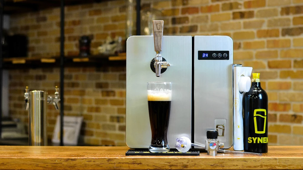 Synek Counter Top Beer Dispenser - kto powiedział, że piwa "z kija" nie można napić się w domu?