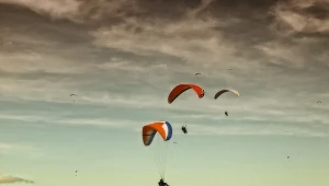 Paralotniarze w Szczyrku