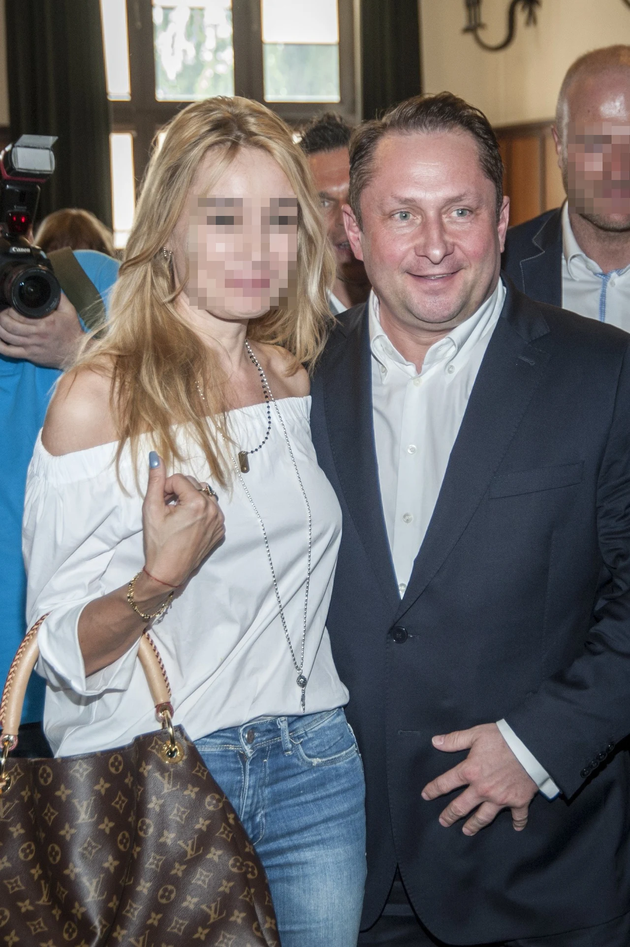 Kamil Durczok z tajemniczą towarzyszką Kamil Durczok z tajemniczą towarzyszką