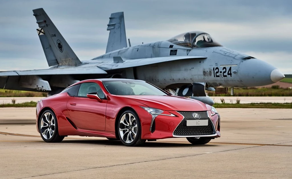 Lexus LC 500 i F-18