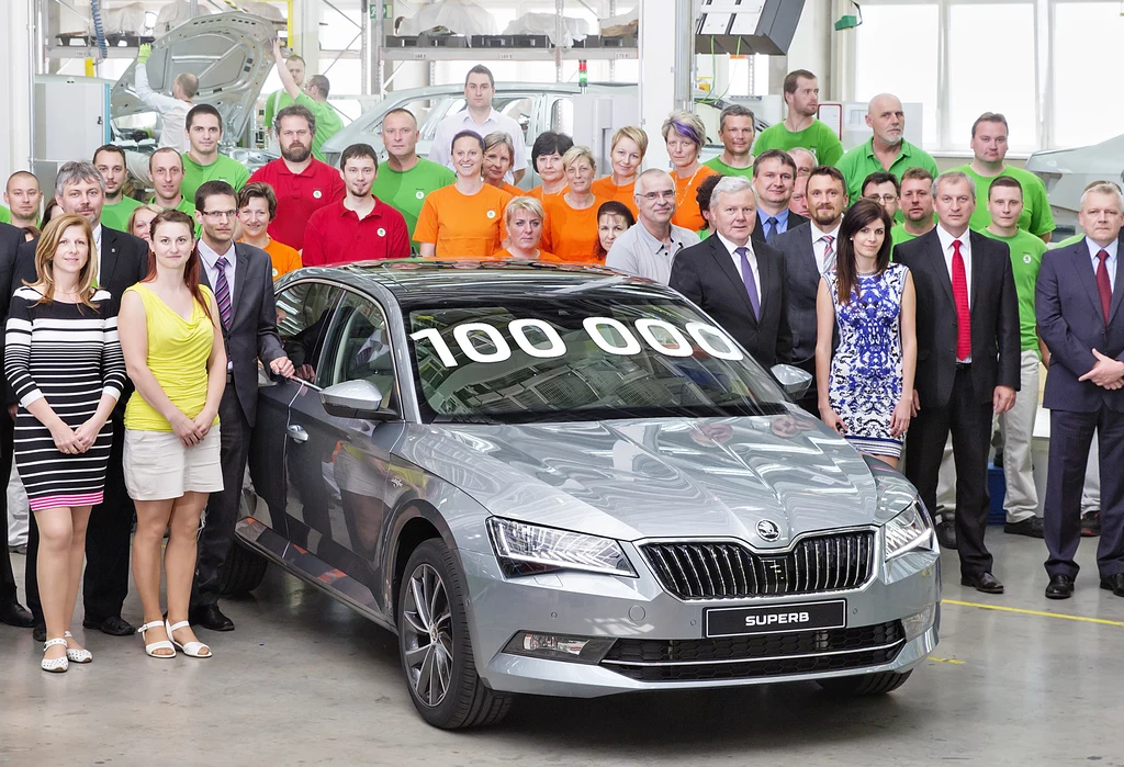 Skoda Superb III numer 100000