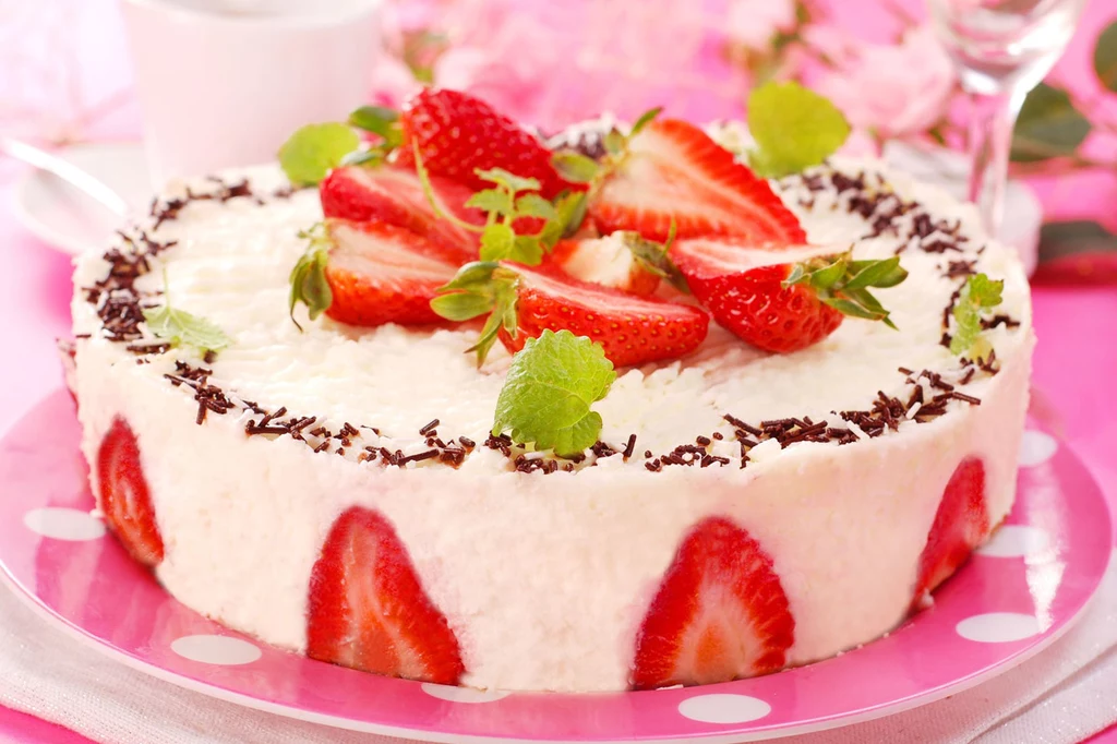 Tort truskawkowy Tort truskawkowy