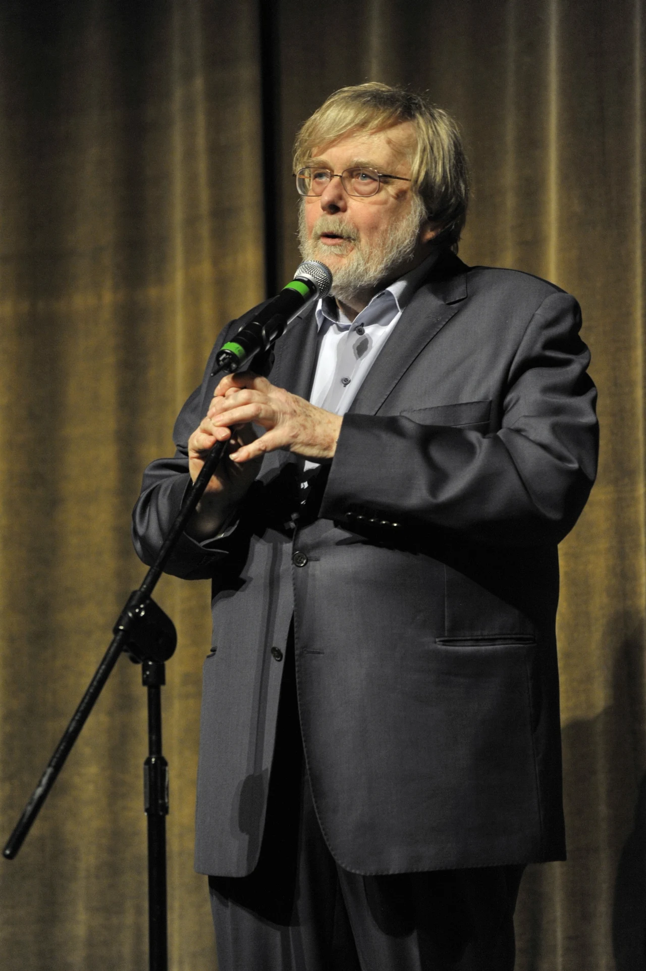 Krzysztof Orzechowski Krzysztof Orzechowski