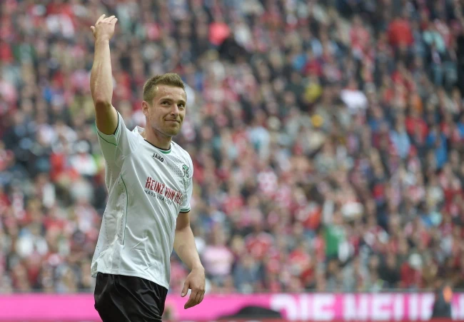 Artur Sobiech cieszy się z gola Artur Sobiech cieszy się z gola