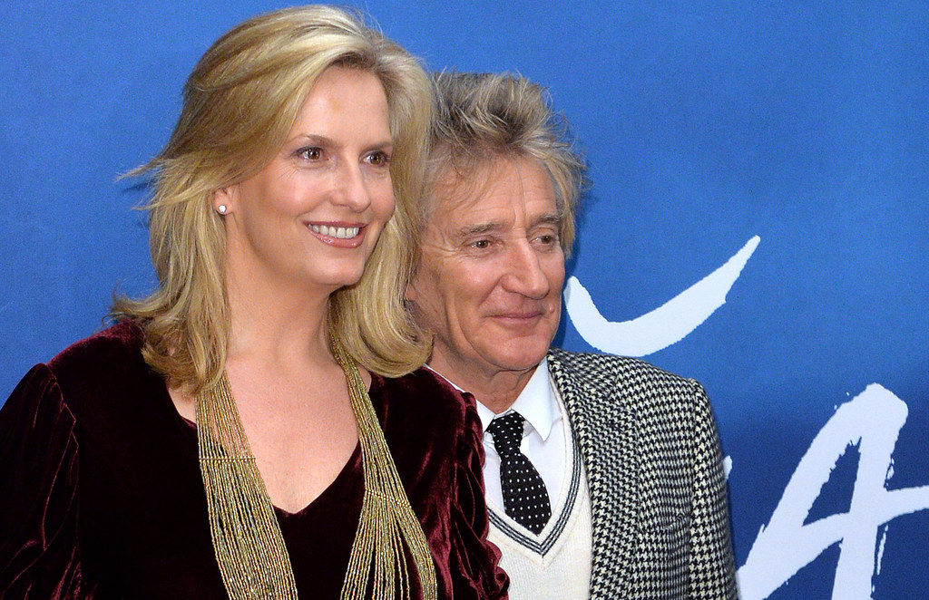 Penny Lancaster i Rod Stewart razem przylecą do Łodzi