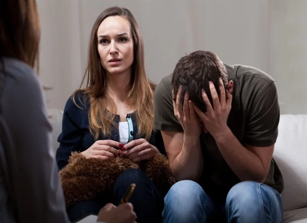 Zanim zdecydujesz się na terapię farmakologiczną skorzystaj z usług psychologa Zanim zdecydujesz się na terapię farmakologiczną skorzystaj z usług psychologa