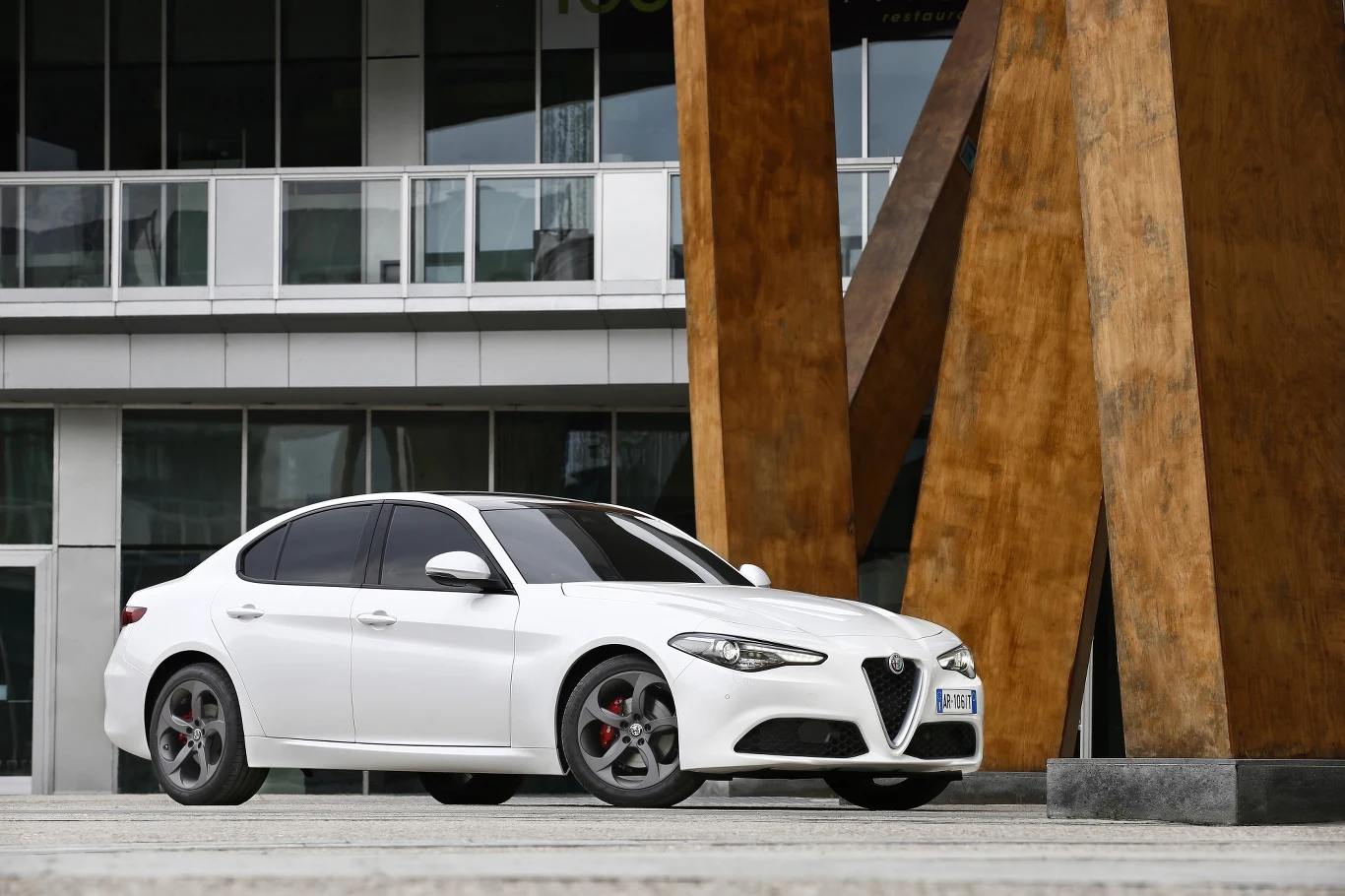 Alfa Romeo Giulia Alfa Romeo Giulia