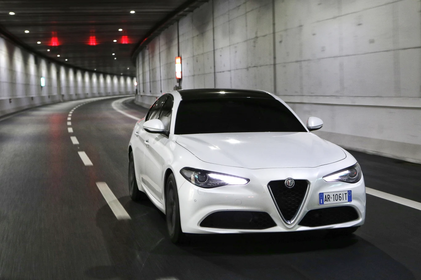Alfa Romeo Giulia Alfa Romeo Giulia