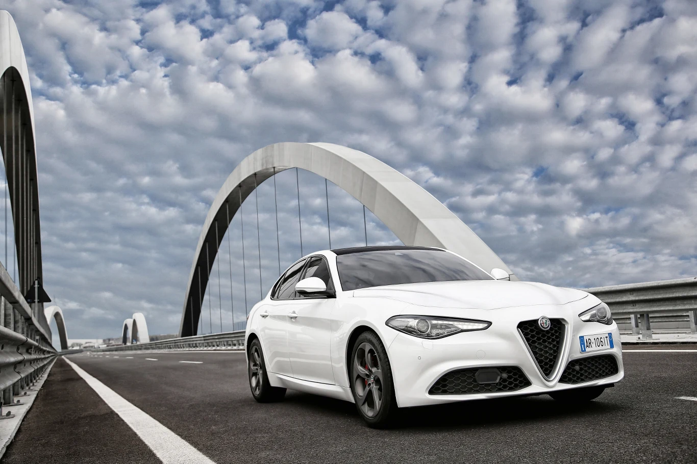 Alfa Romeo Giulia Alfa Romeo Giulia