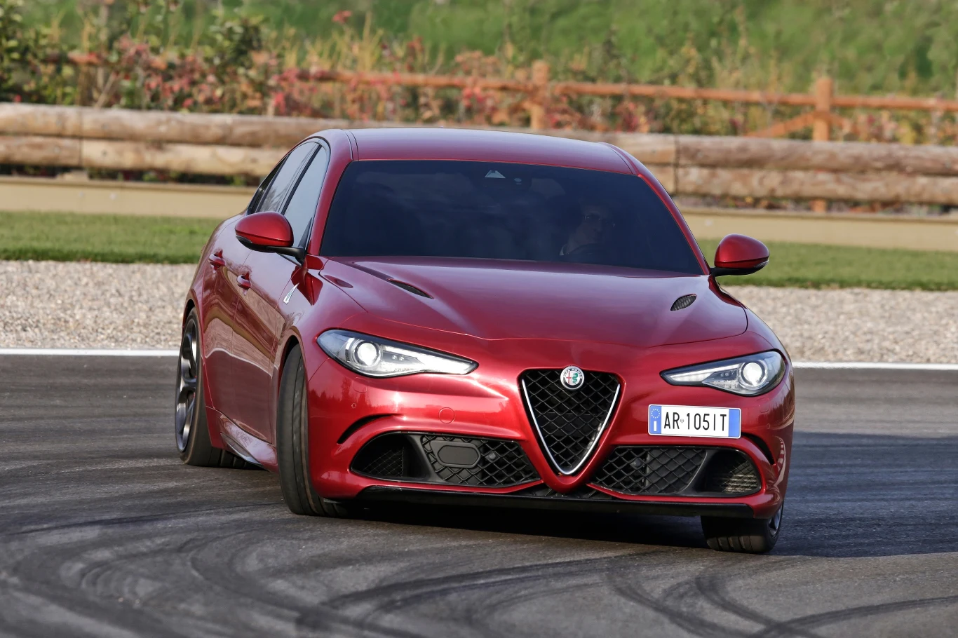 Alfa Romeo Quadrifoglio Alfa Romeo Quadrifoglio