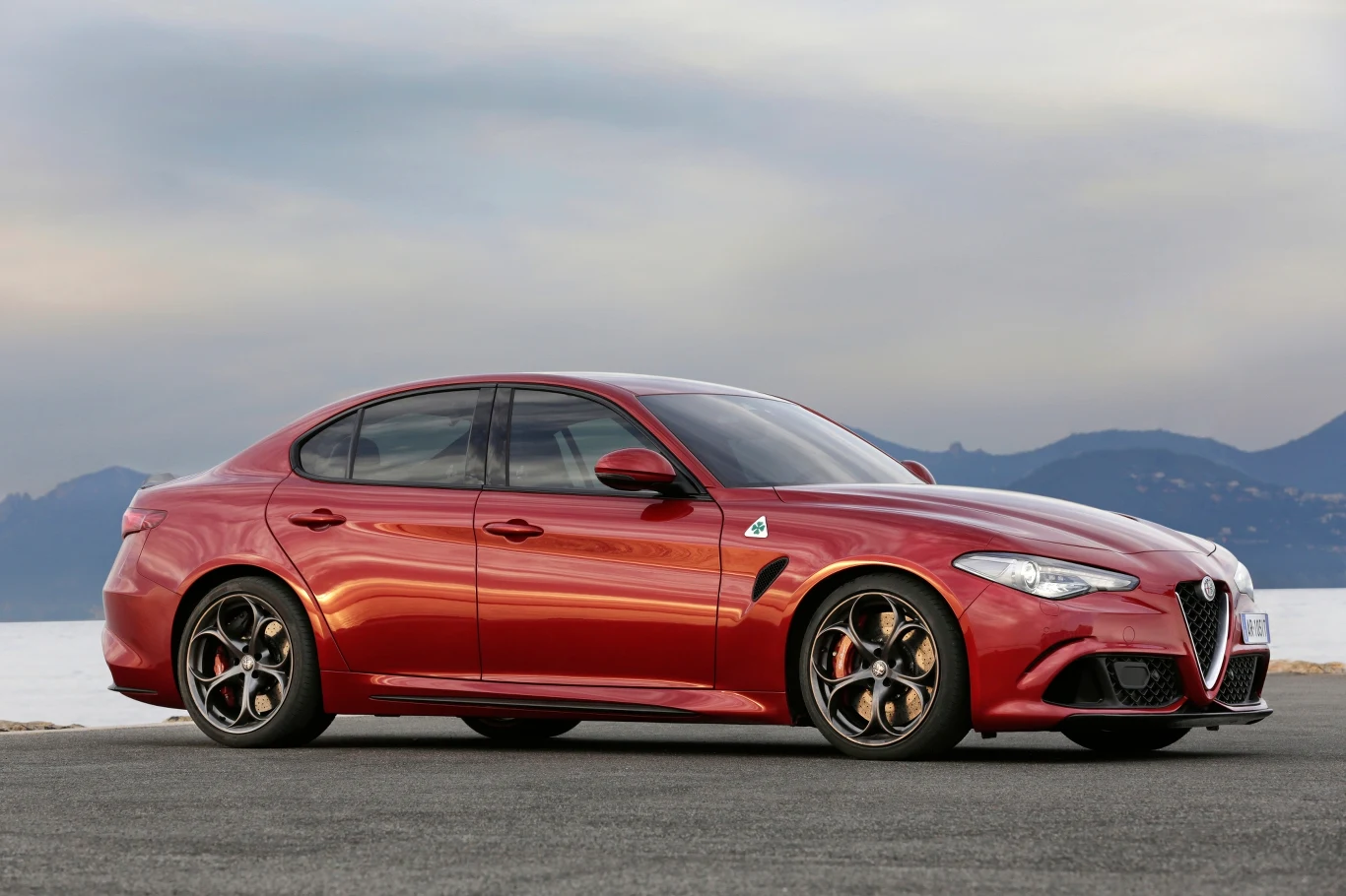 Alfa Romeo Quadrifoglio Alfa Romeo Quadrifoglio