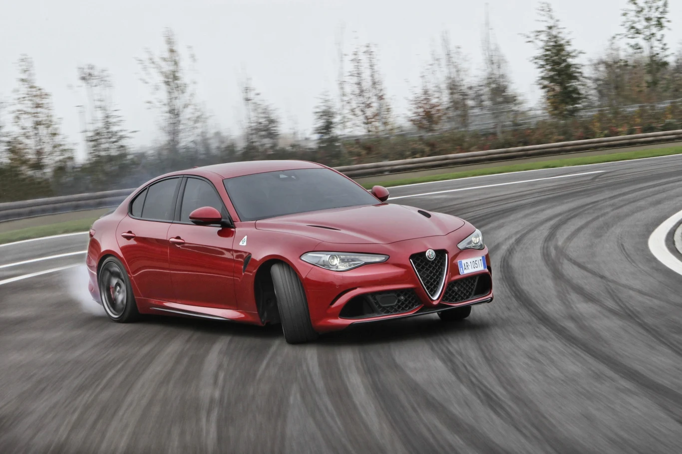 Alfa Romeo Quadrifoglio Alfa Romeo Quadrifoglio