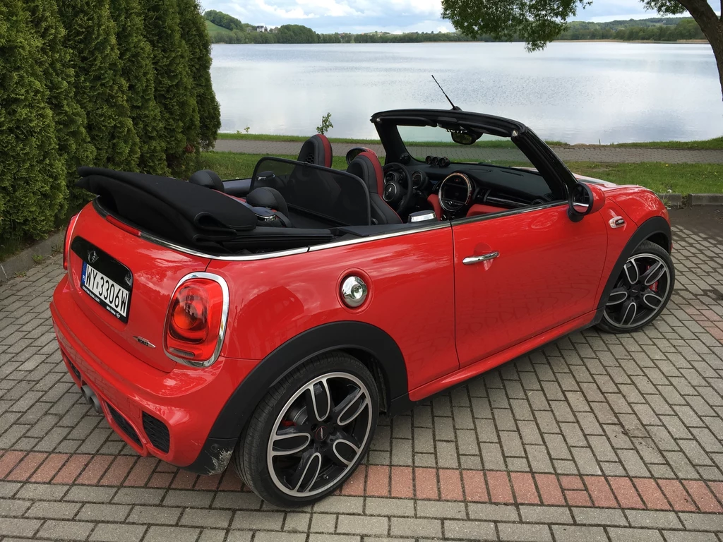 Mini Cabrio John Cooper Works