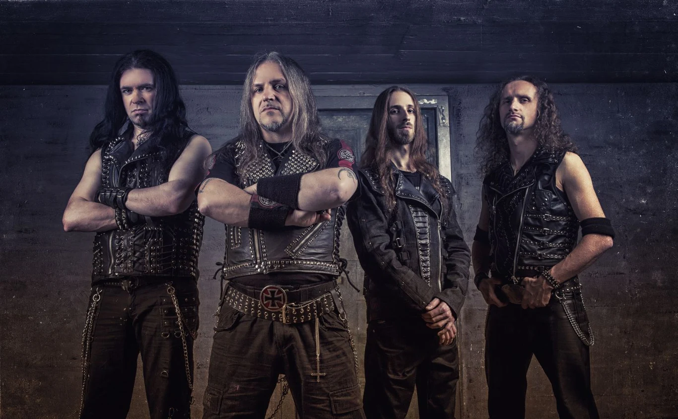 Vader szykuje się do jesiennej trasy promującej nową płytę Vader szykuje się do jesiennej trasy promującej nową płytę