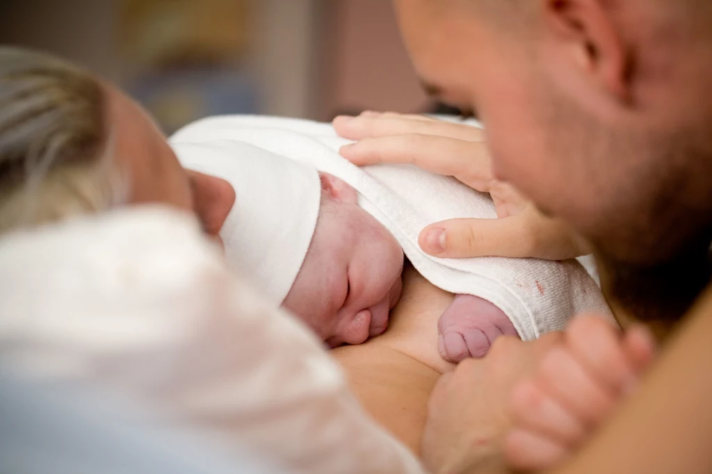 9 miesięcy oczekiwania i wreszcie nadchodzi ten moment - poród. To niezwykle ważne wydarzenie dla dziecka i mamy 9 miesięcy oczekiwania i wreszcie nadchodzi ten moment - poród. To niezwykle ważne wydarzenie dla dziecka i mamy