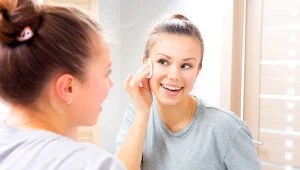 Cera będzie czysta i pełna blasku. Wystarczy ten prosty sposób Koreanek 