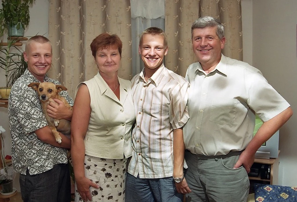 Rafał i Marcin z rodzicami  Rafał i Marcin z rodzicami