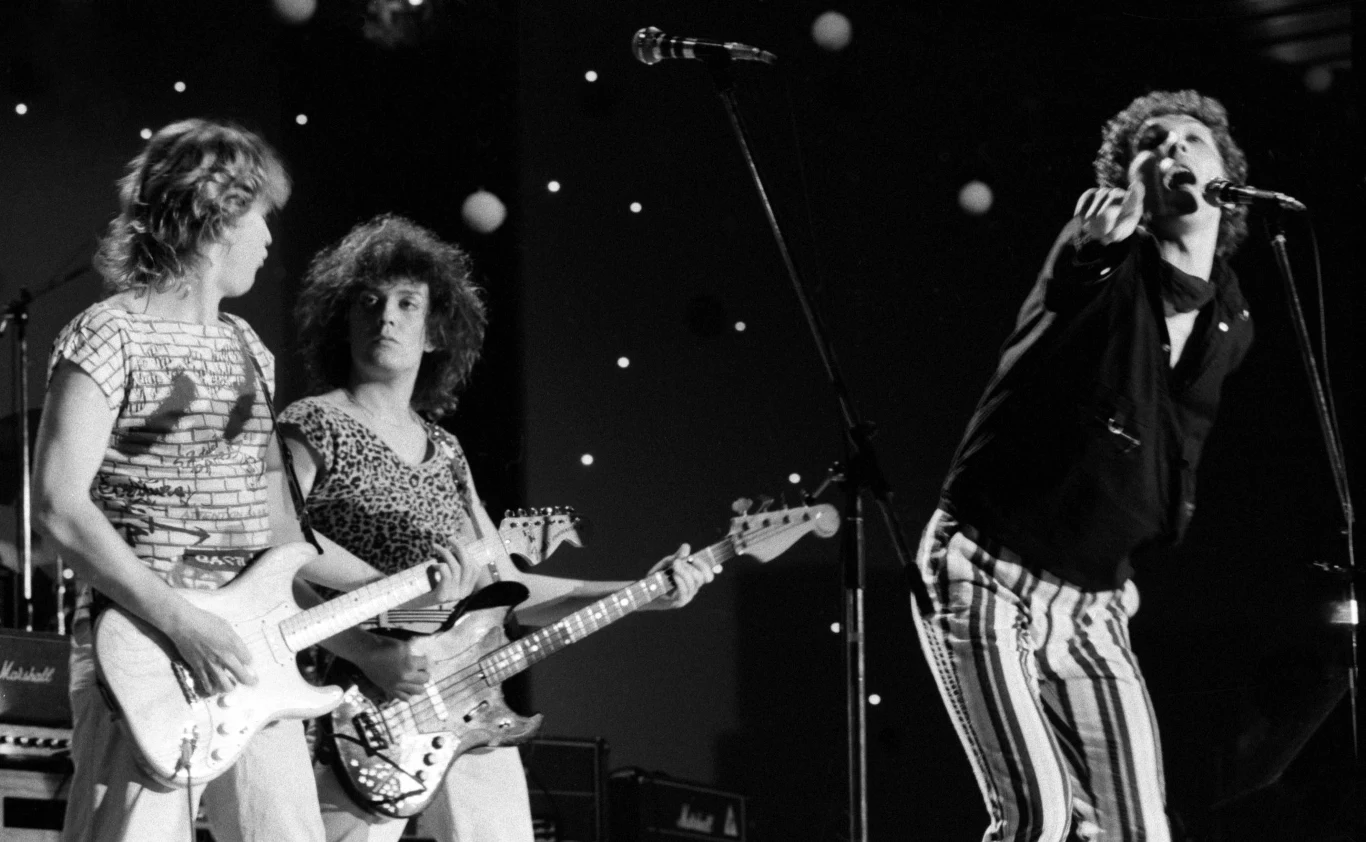 W 1983 r. odbył się jubileuszowy, XX Krajowy Festiwal Piosenki Polskiej - był to zarazem pierwszy po przerwie spowodowanej wprowadzeniem stanu wojennego. Na scenie pojawiła się będącą wówczas u szczytu popularności grupa Lady Pank.