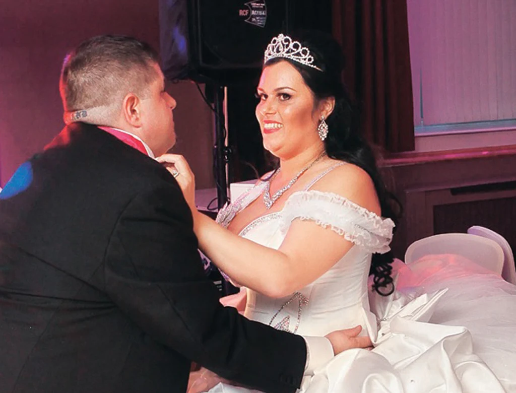 Rebeka Markham w dniu ślubu