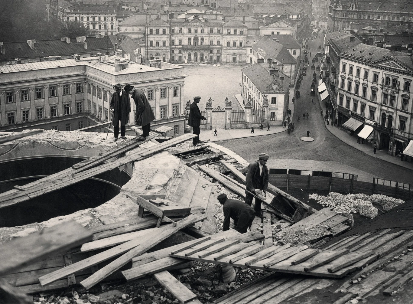 Rozbiórka prawsoławnego soboru Aleksandra Newskiego, 1926