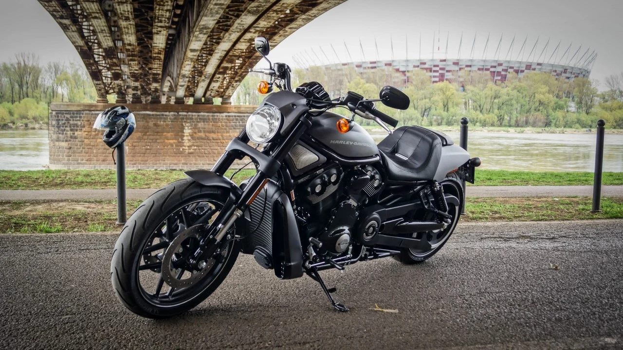 Classic Plus Nite Rider Harley-Davidson Night Rider Special - American Muscle - Motoryzacja w ...
