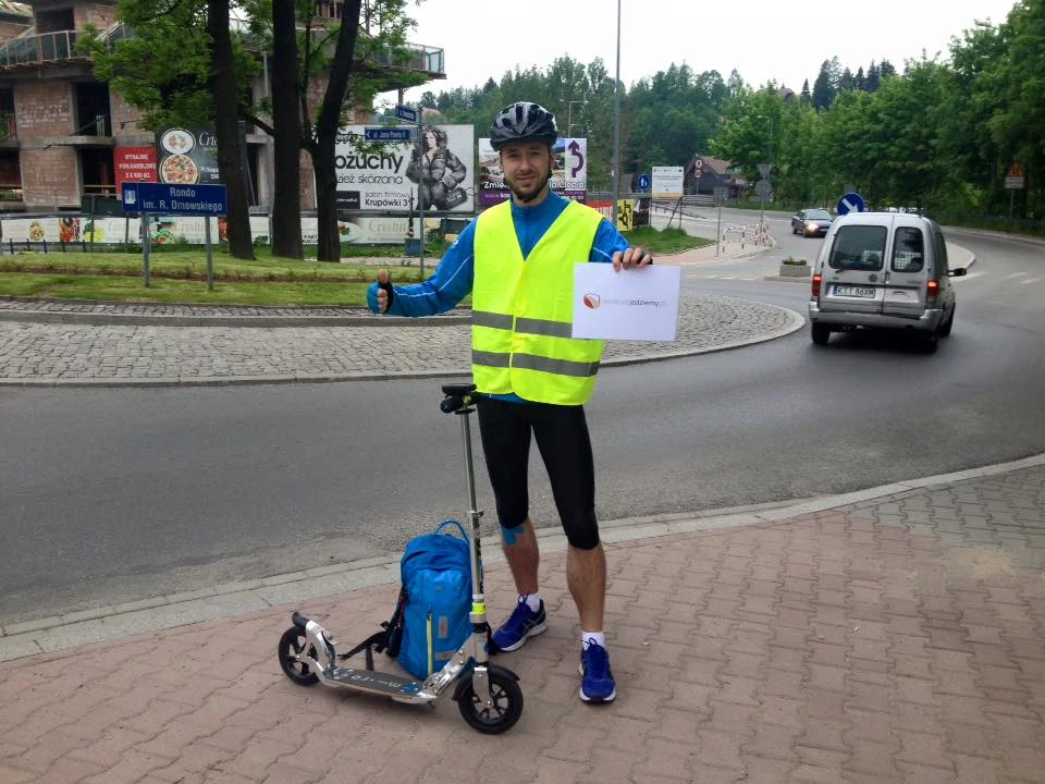 Tomasz Banach i jego wyczynowa "scooternoga"