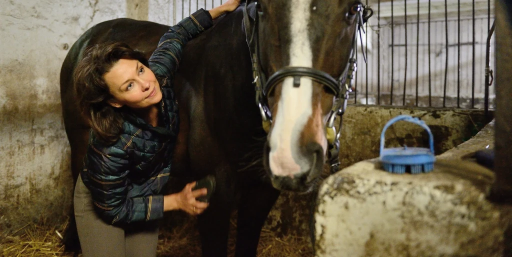 Anna Popek lubi jeździć konno
