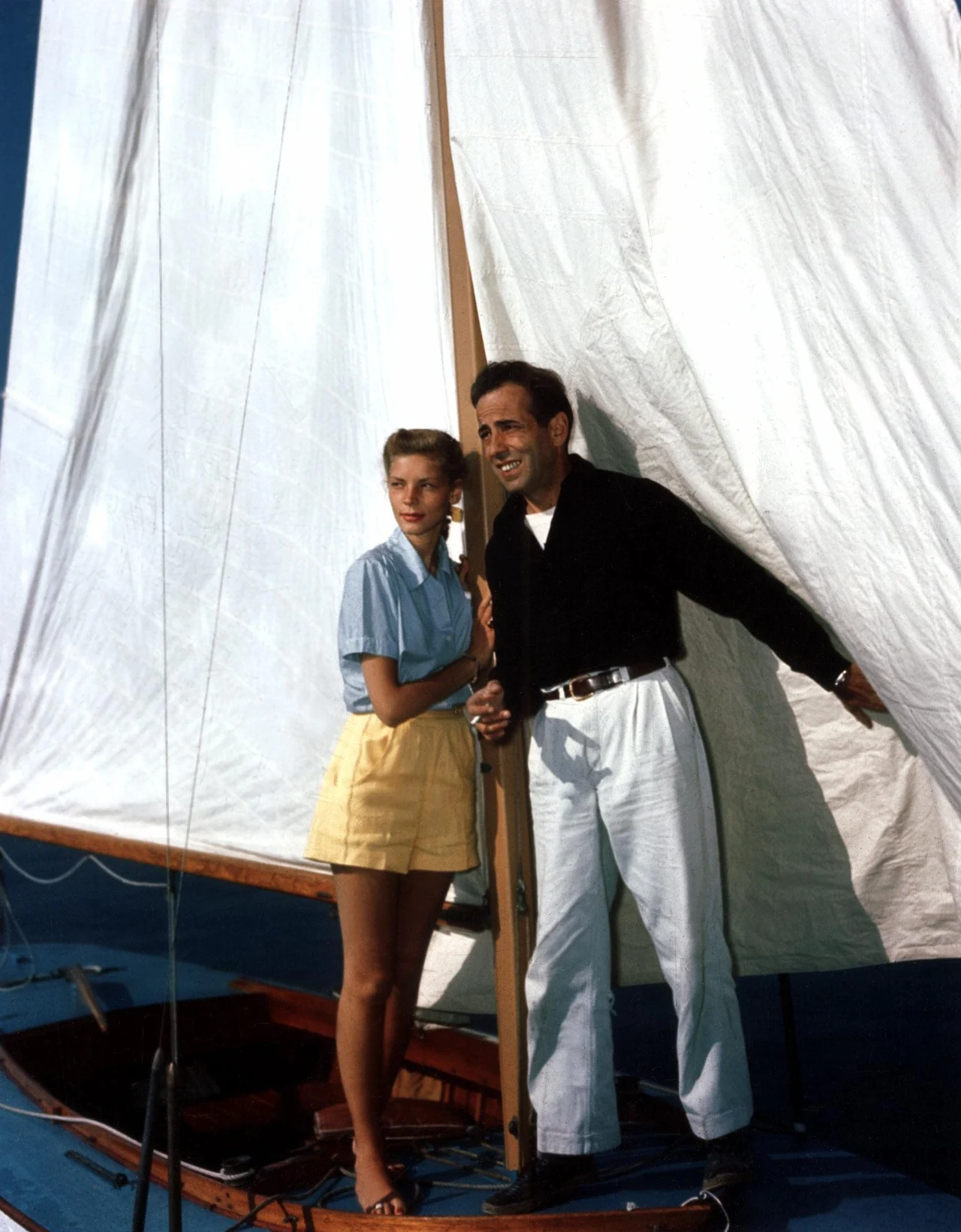 Lauren Bacall i Humhrey Bogart "na żaglach"