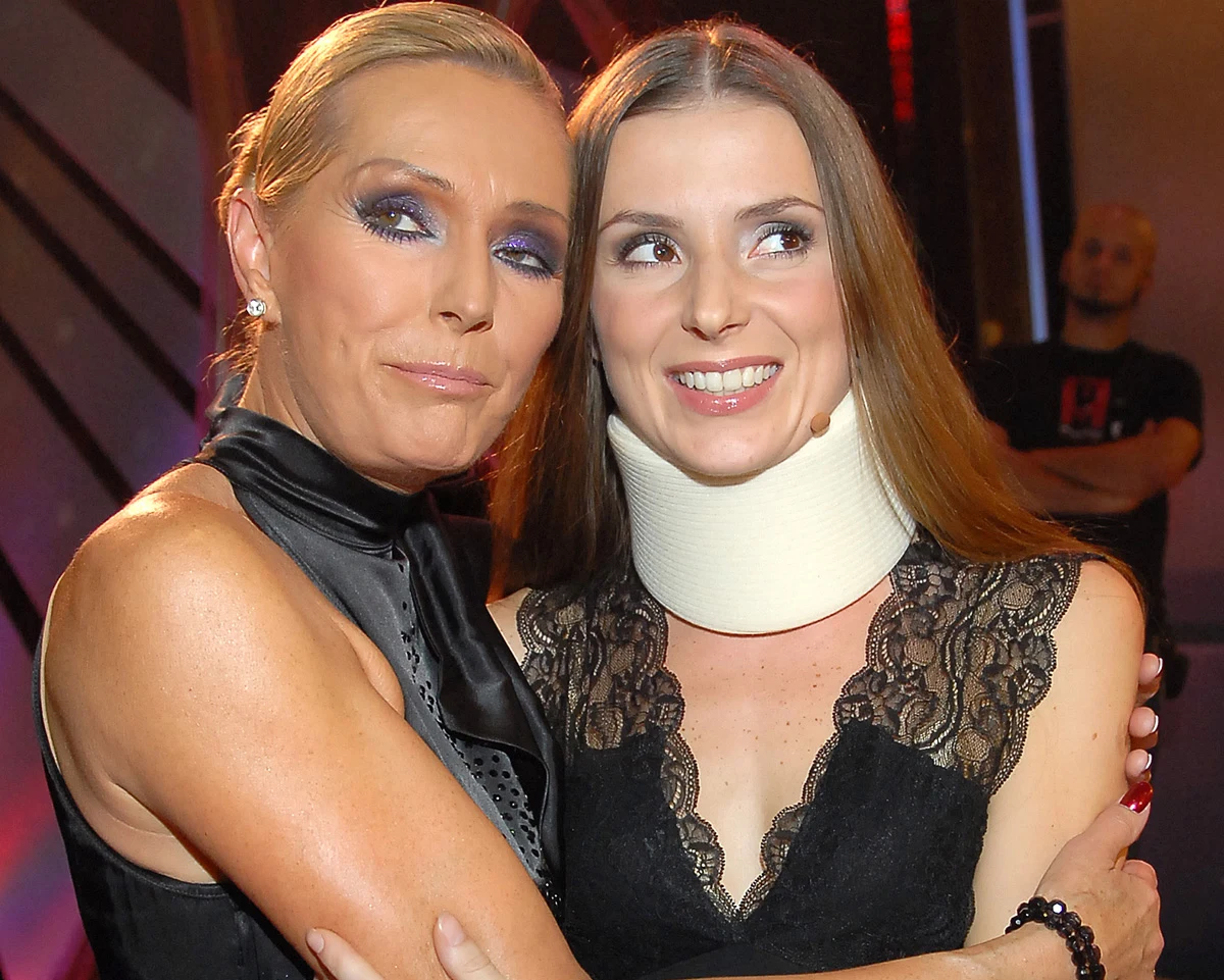 Helena z Halinką Mlynkovą Helena z Halinką Mlynkovą