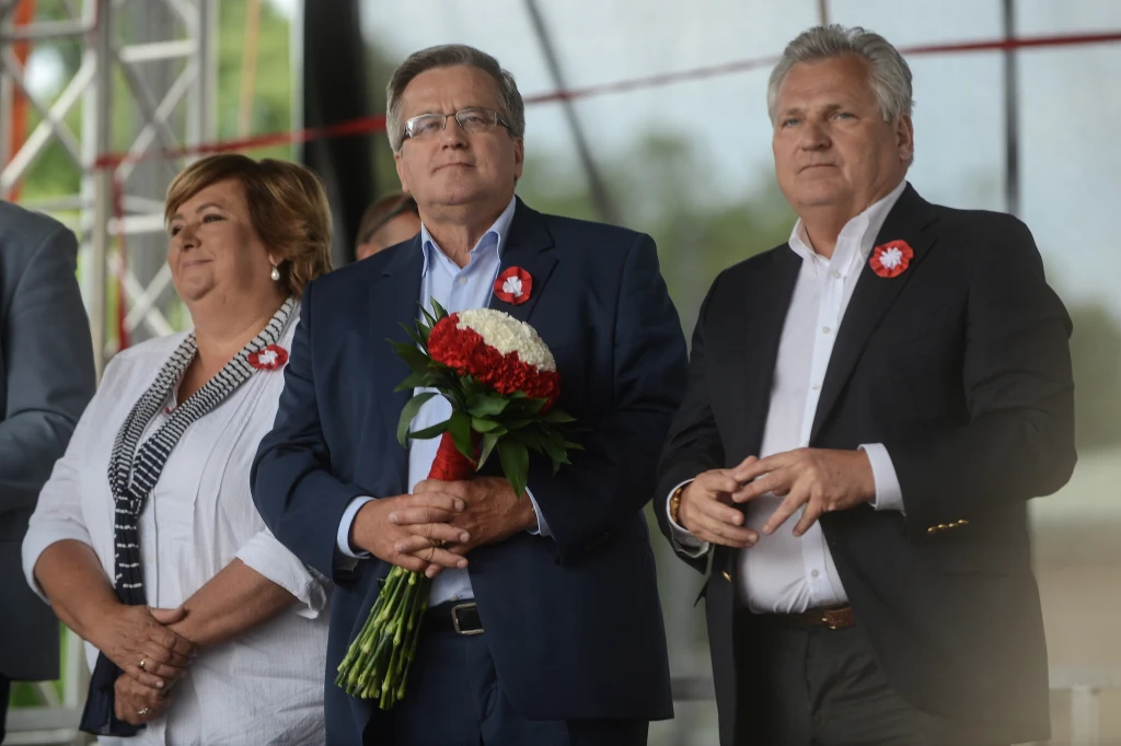 Ulicami Warszawy przeszedł marsz "Wszyscy dla Wolności" organizowany przez KOD. Ulicami Warszawy przeszedł marsz "Wszyscy dla Wolności" organizowany przez KOD.