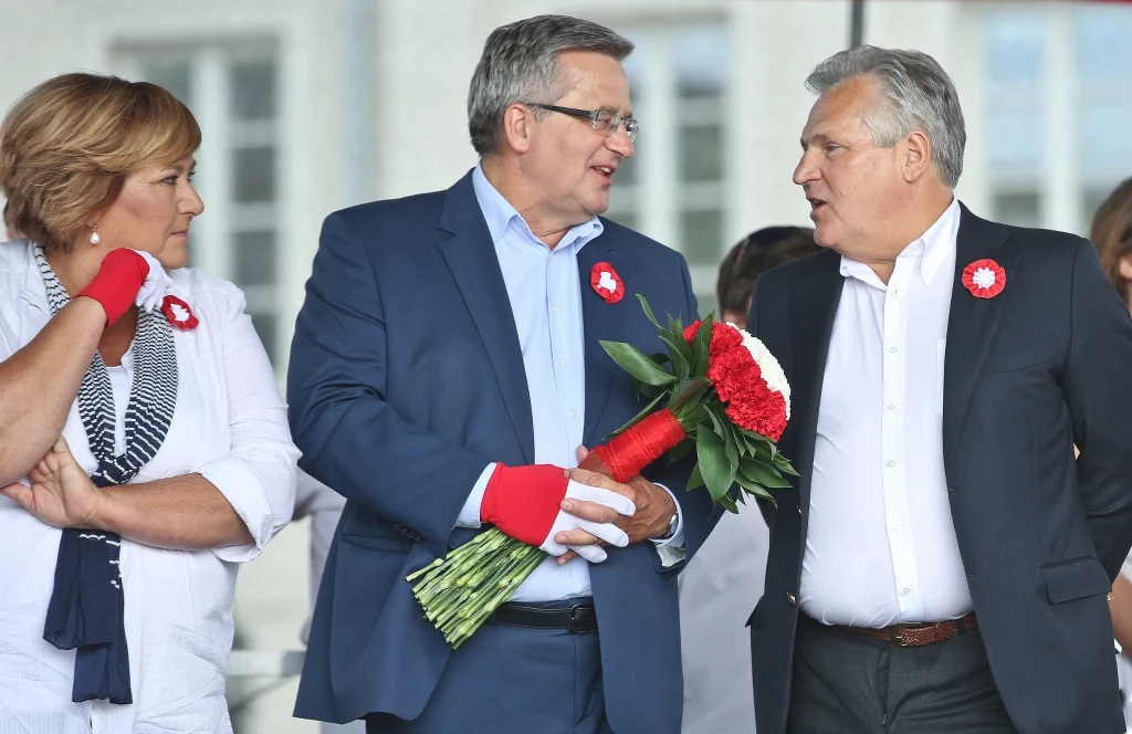 Ulicami Warszawy przeszedł marsz "Wszyscy dla Wolności" organizowany przez KOD. Ulicami Warszawy przeszedł marsz "Wszyscy dla Wolności" organizowany przez KOD.
